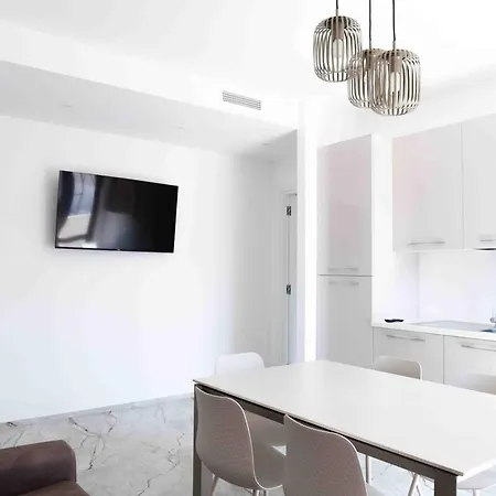 Maison *